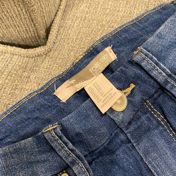 Forever 21 Jeans - Picture 3 of 3